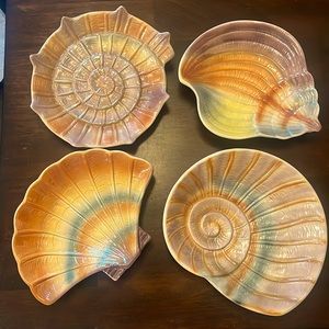 Lillian Vernon coastal shell dishes set of four